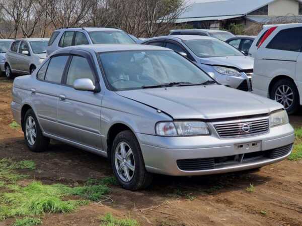 NISSAN SUNNY