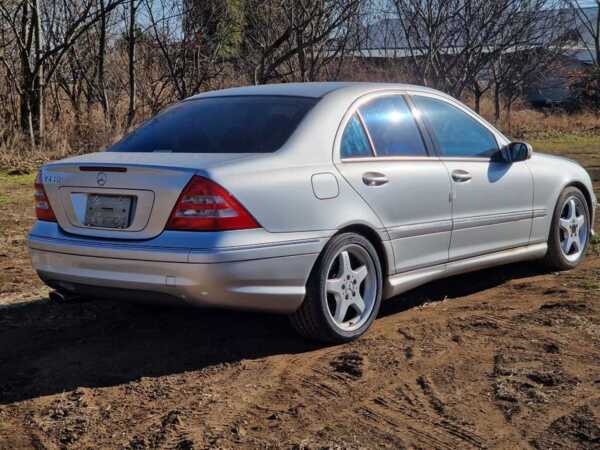 MERCEDES-BENZ C-CLASS