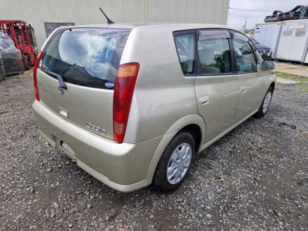 TOYOTA OPA