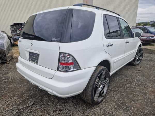 MERCEDES-BENZ M-CLASS