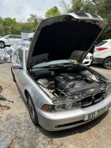 BMW 5-SERIES