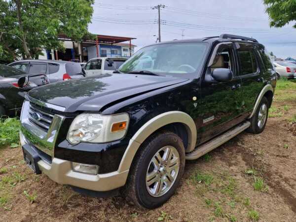 FORD EXPLORER
