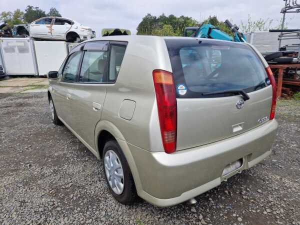 TOYOTA OPA