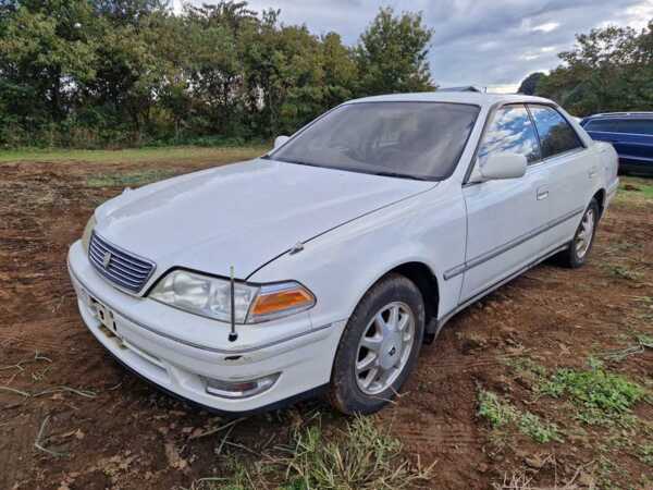 TOYOTA MARK II