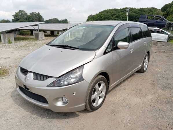MITSUBISHI GRANDIS