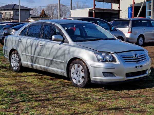 TOYOTA AVENSIS