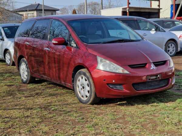 MITSUBISHI GRANDIS