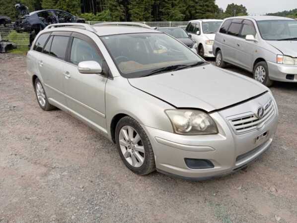 TOYOTA AVENSIS