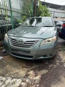 TOYOTA CAMRY