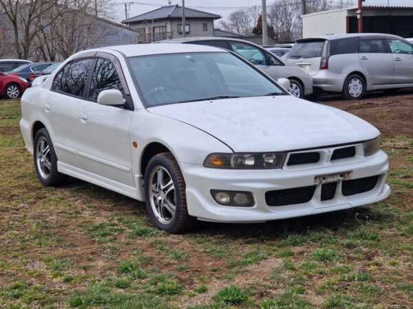 MITSUBISHI GALANT