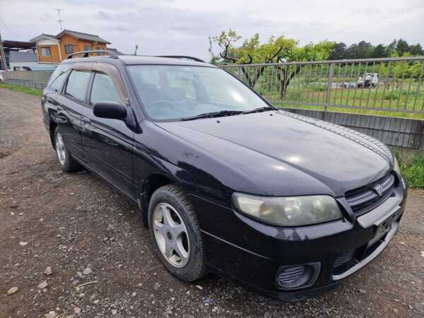 NISSAN AVENIR