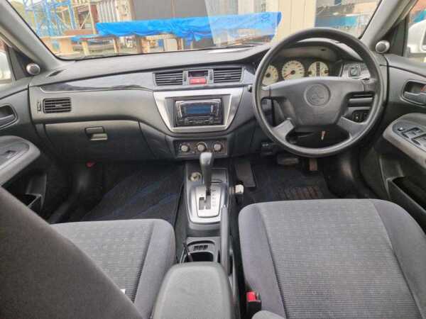 MITSUBISHI LANCER