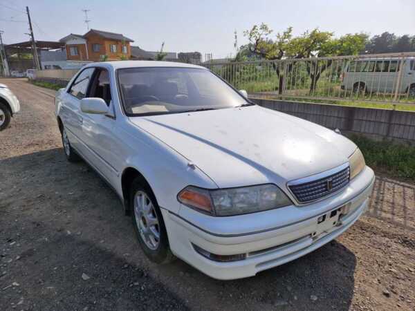 TOYOTA MARK II