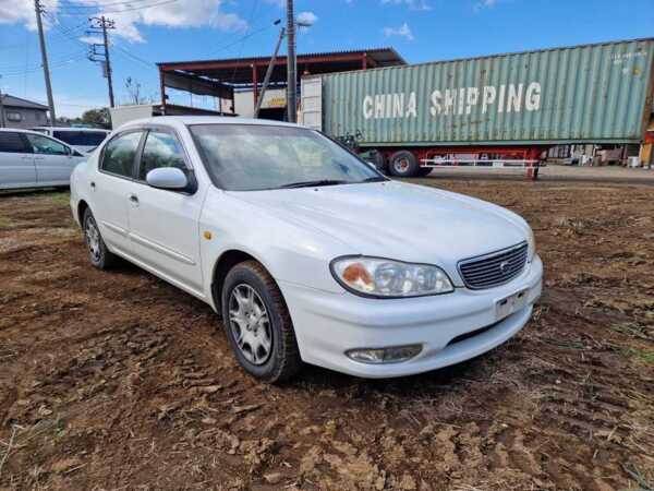 NISSAN CEFIRO
