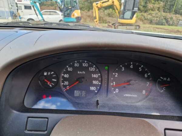 NISSAN CEFIRO