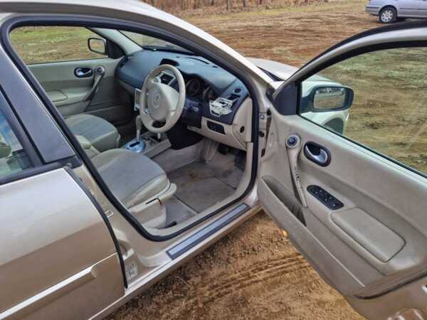 RENAULT MEGANE