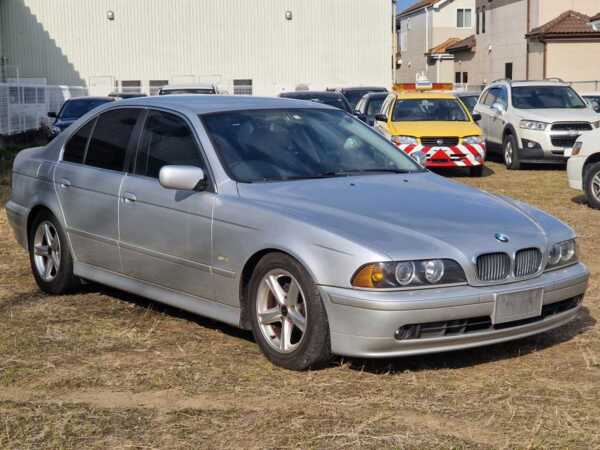 BMW 5-SERIES