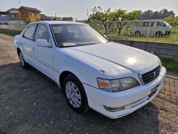 TOYOTA CRESTA