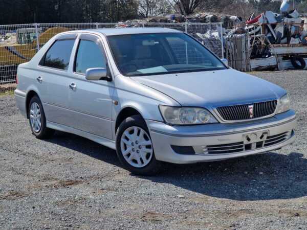 TOYOTA VISTA