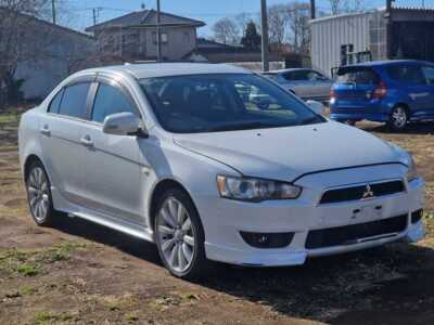 MITSUBISHI GALANT FORTIS