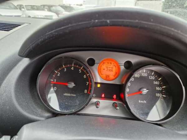 NISSAN DUALIS