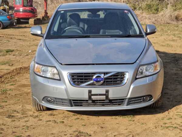 VOLVO S40
