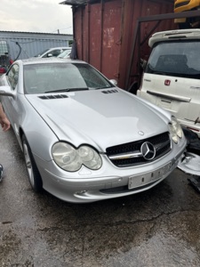 MERCEDES-BENZ SL-CLASS