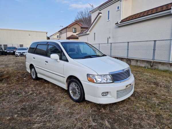 NISSAN BASSARA