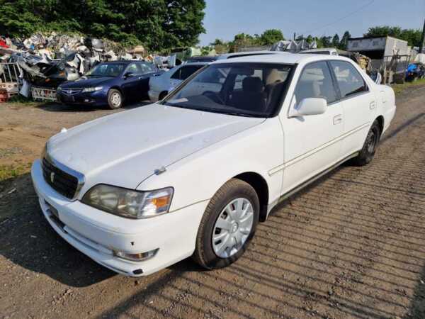 TOYOTA CRESTA