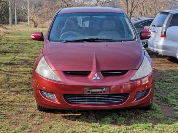 MITSUBISHI GRANDIS