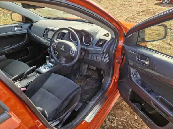 MITSUBISHI GALANT FORTIS