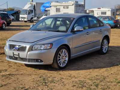 VOLVO S40