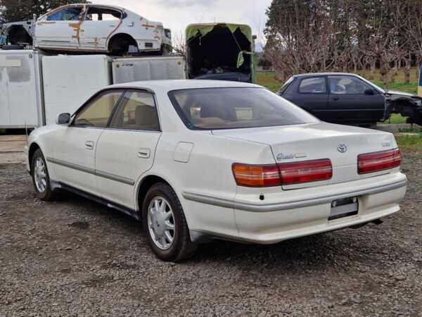 TOYOTA MARK II