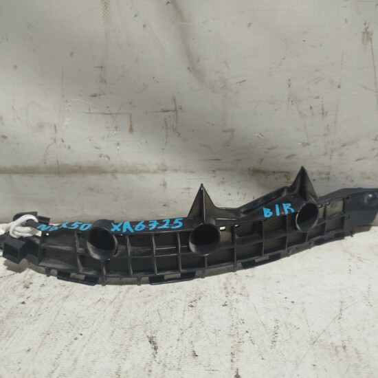 Кронштейн бампера