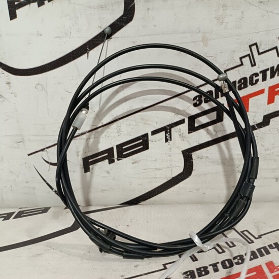 Тросик замка капота