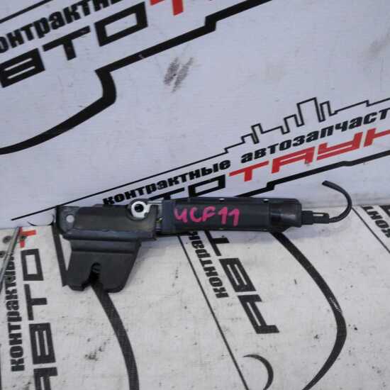 Замок багажника