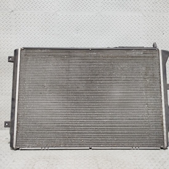 Радиатор охлаждения двс