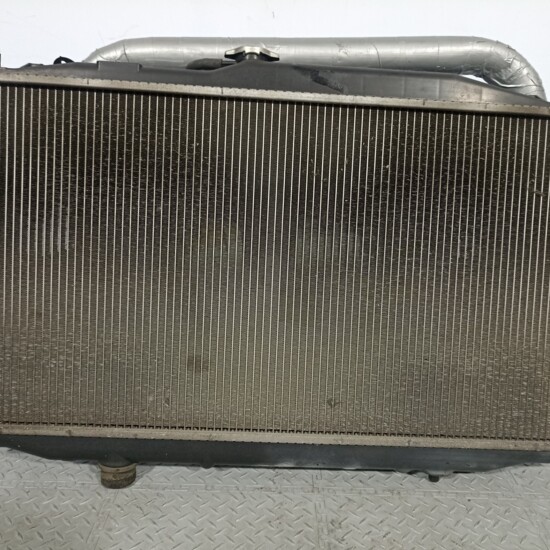 Радиатор охлаждения двс