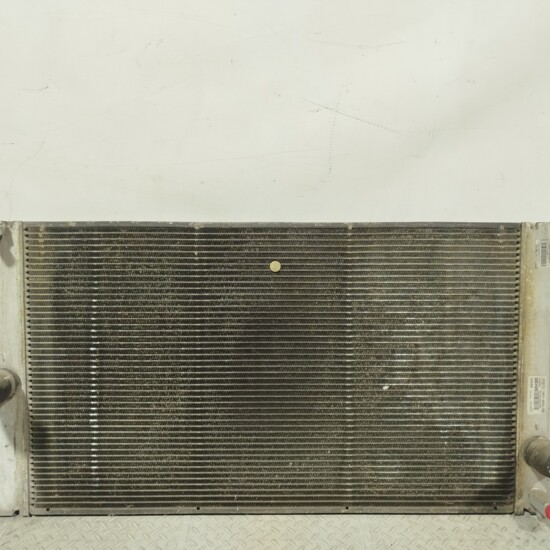 Радиатор охлаждения двс