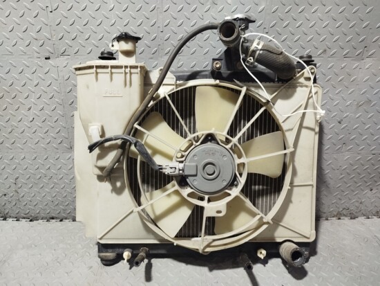 Радиатор охлаждения двс