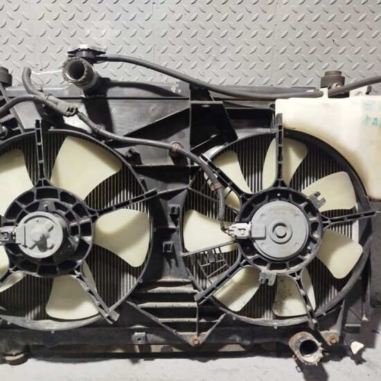 Радиатор охлаждения двс