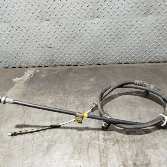 Тросик ручника