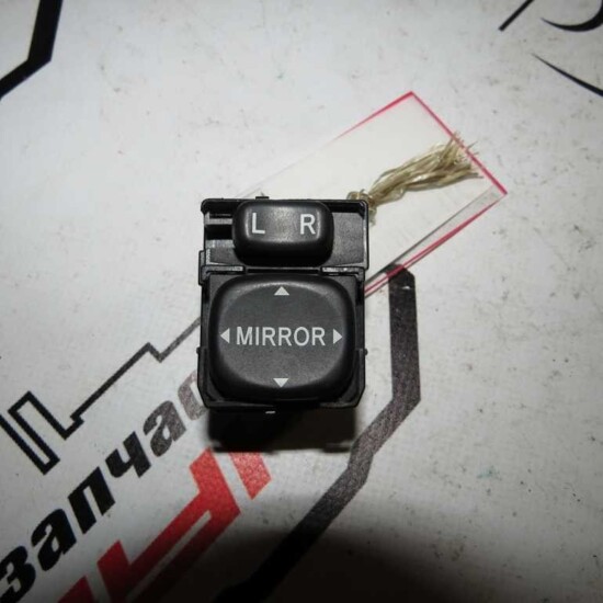 Блок управления зеркалами