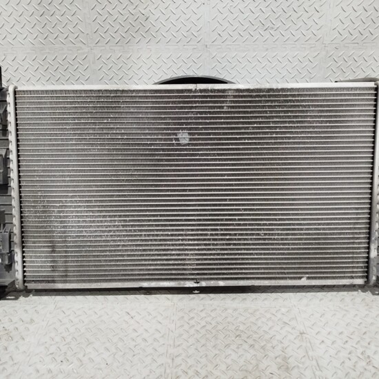 Радиатор охлаждения двс