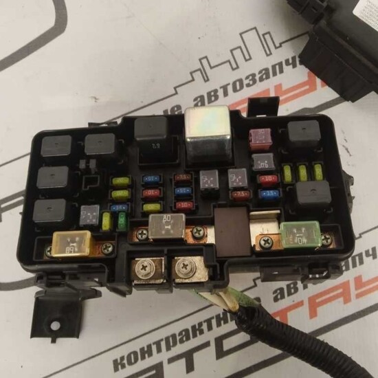 Блок предохранителей