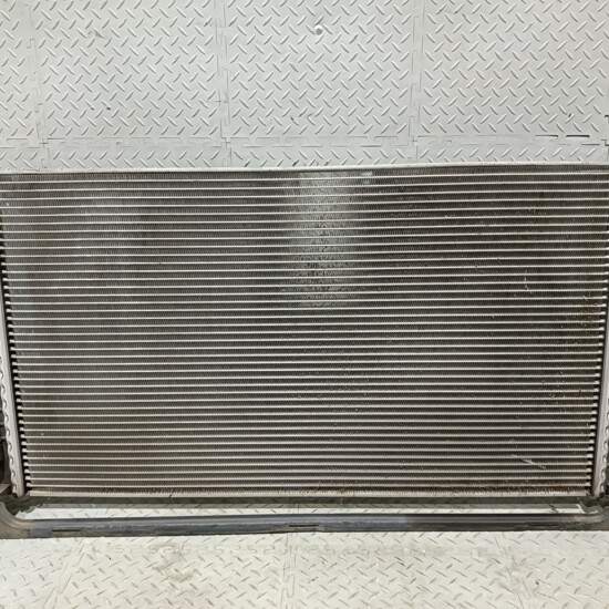 Радиатор охлаждения двс