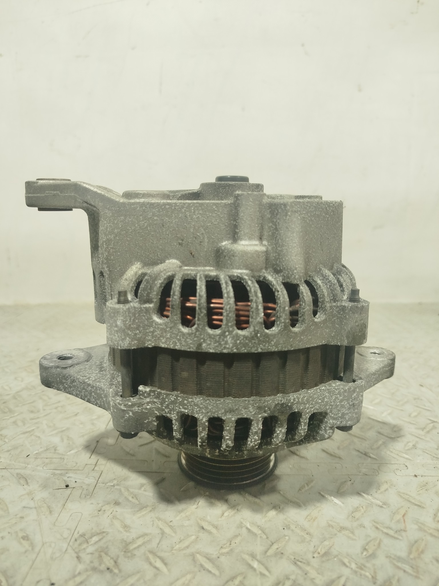 ГЕНЕРАТОР SUBARU 23700AA301  KE787Z