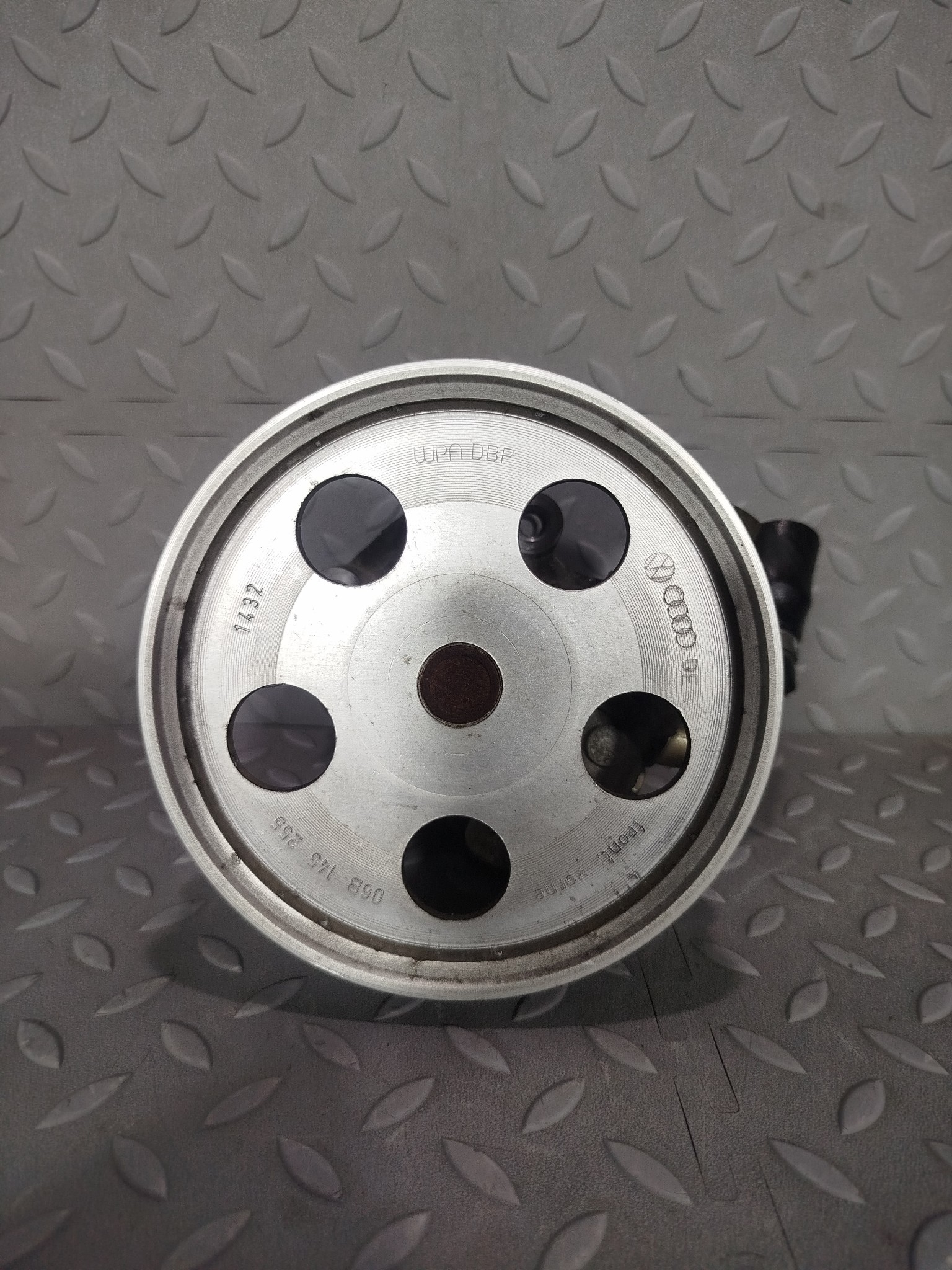 ГУР AUDI 8E0145153ES KB2420Z