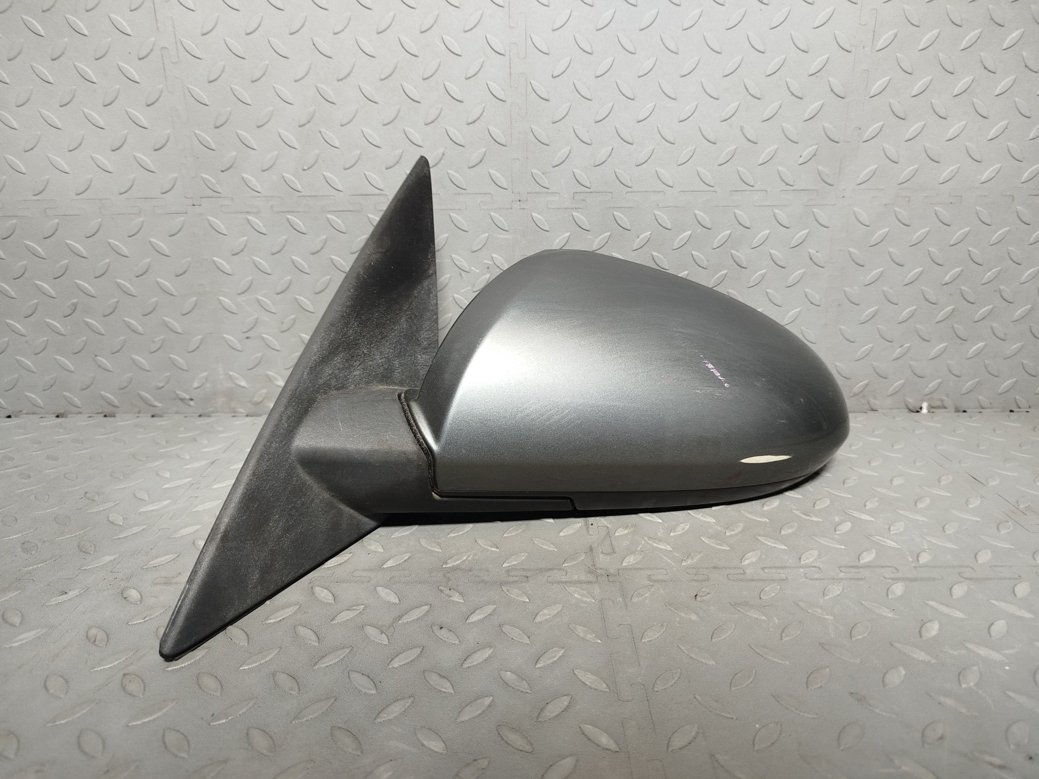 ЗЕРКАЛО NISSAN PRIMERA ЛЕВОЕ 96302AU501 серый, K21 FE065