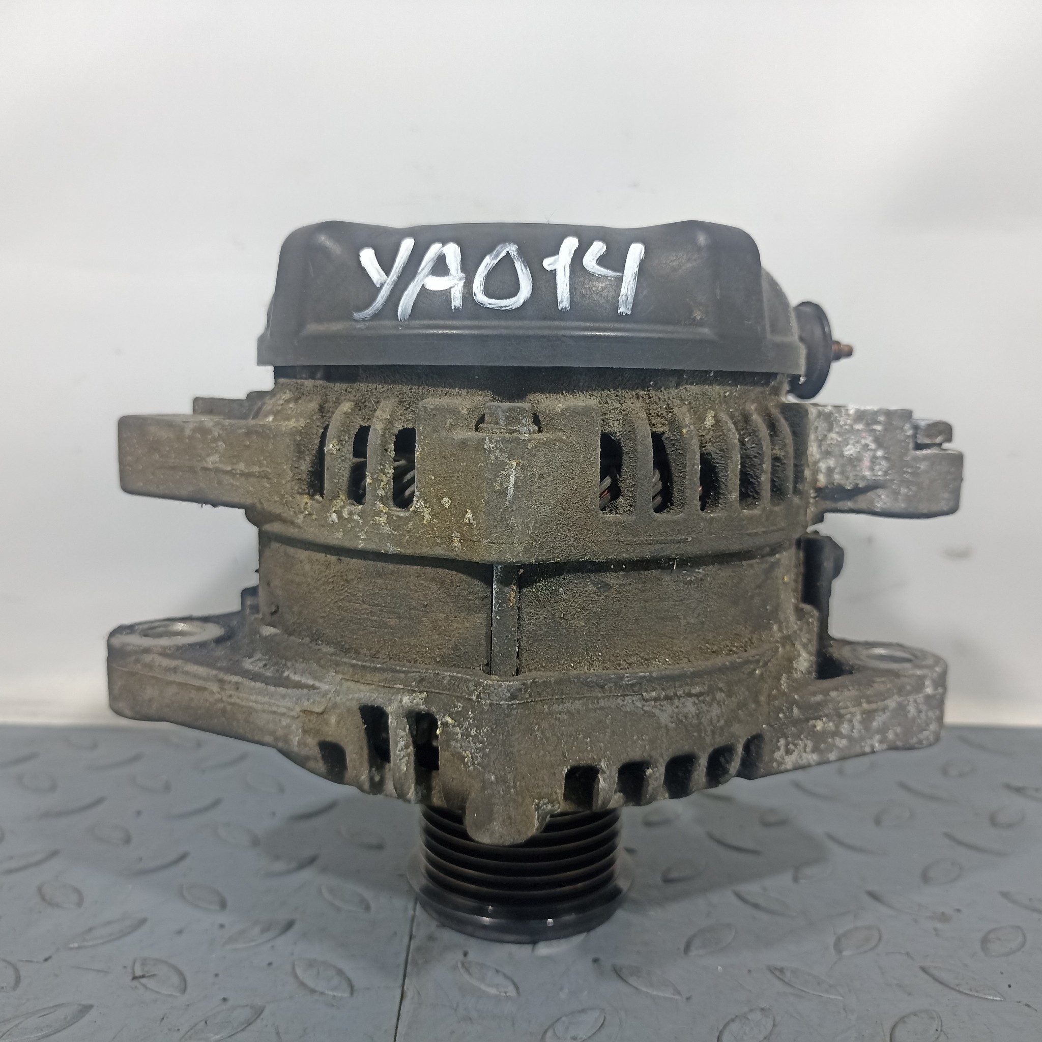 ГЕНЕРАТОР TOYOTA LEXUS 2706031050 YA014